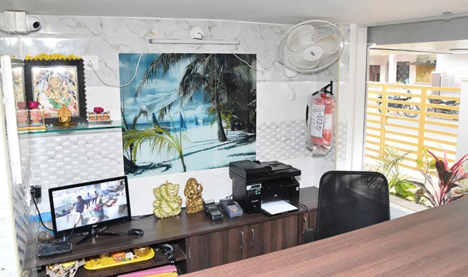 Suryas Guest House Chennai Ngoại thất bức ảnh